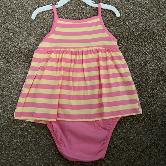 NWT Carter’s One Piece Dress - Picture 4 of 5